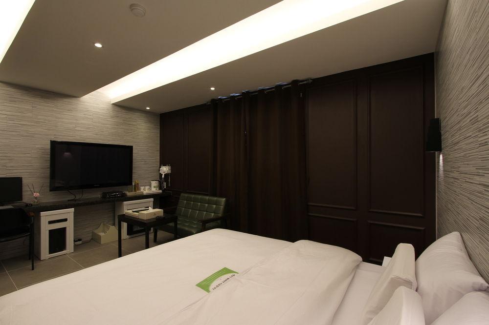 Raum Hotel Incheon Exterior photo